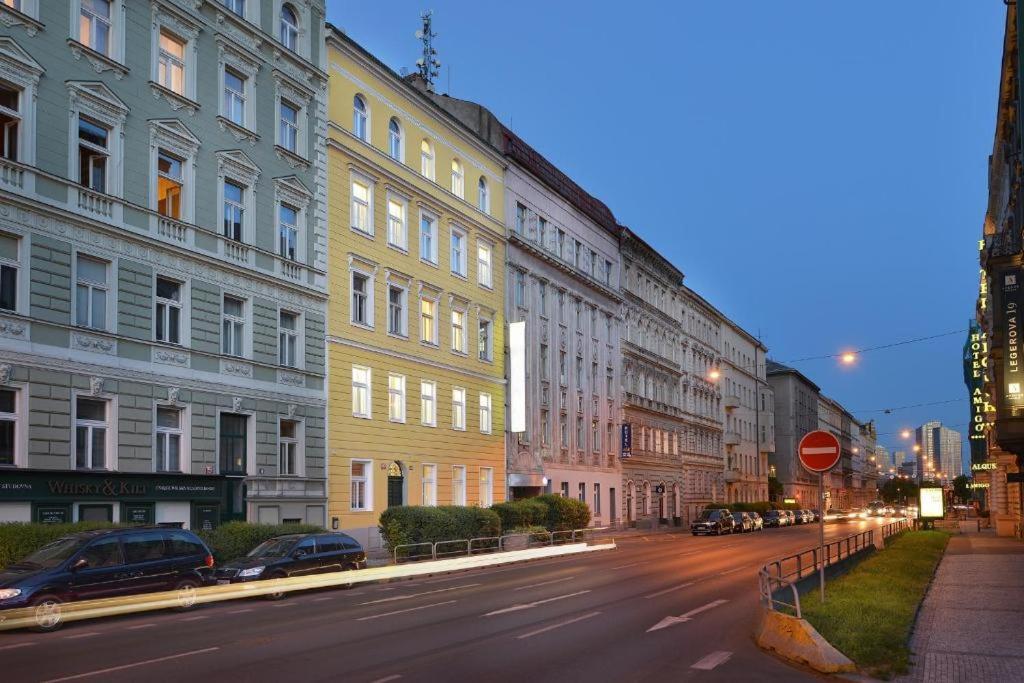 Prague Season Three Stars Praga Exterior foto